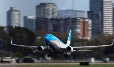 Conflicto en el SMN: el Gobierno habilitó a terceros a proporcionar información climática a los vuelos