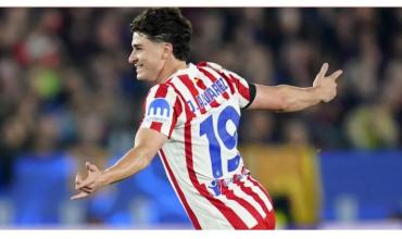Atlético de Madrid buscaría blindar a Julián Álvarez ante el creciente interés de Barcelona