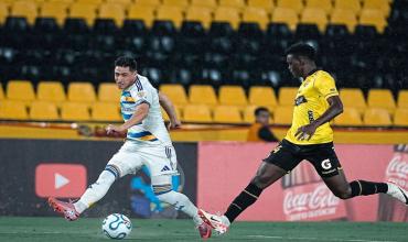 Boca perdió con Barcelona de Ecuador y complicó su clasificación en la Copa Libertadores
