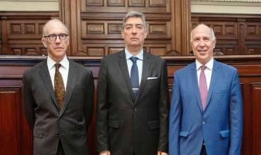La Corte rechazó un reclamo salarial de los funcionarios judiciales contra el Gobierno