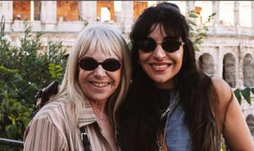 El especial mensaje de Claudia Villafañe a Gianinna Maradona por su cumpleaños con fotos inéditas: "Valentía"