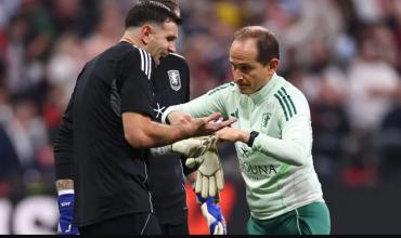 "Me rompí el dedo": la impactante revelación de Dibu Martínez y cómo se encuentra