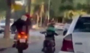 Santa Fe: filmaron a un nene manejando una moto y haciendo peligrosas maniobras en una avenida