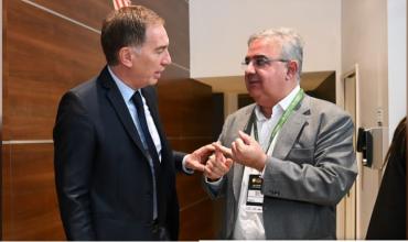Santilli afianza su relación con los gobernadores con la reforma electoral en carpeta
