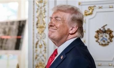 EE. UU.: juez federal ordena que se retire el nombre de Trump del Centro Kennedy