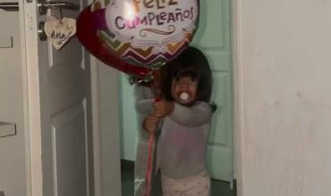 La emoción de Daniela Celis por la sorpresa que le hicieron sus gemelas por su cumpleaños: “Las amo mis vidas”