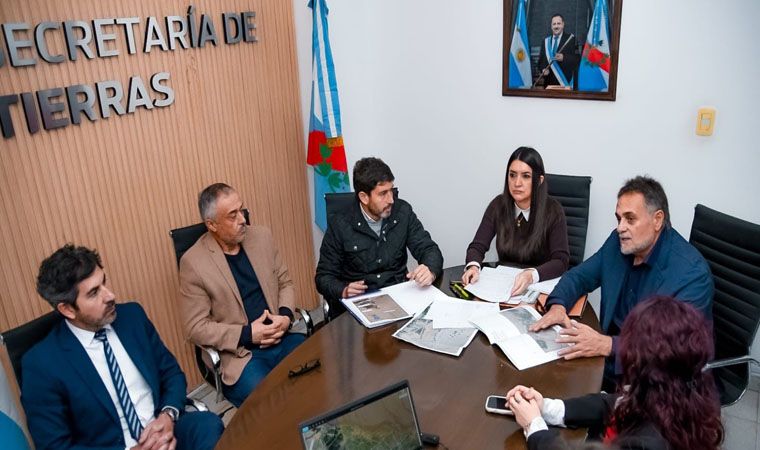 342257_1781096771.jpg