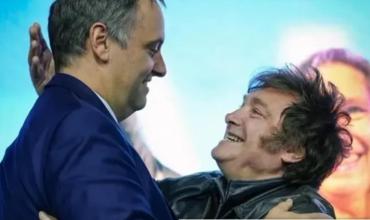 Milei bancó otra vez a Adorni en redes tras el escándalo de su declaración jurada