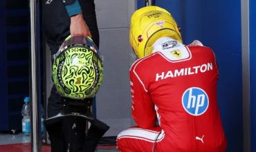 Las lágrimas de Lewis Hamilton tras conseguir su primera victoria con Ferrari: “Me ayudaron a cumplir mi sueño”