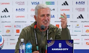 Petkovic, entre los halagos para Scaloni y la negativa a un plan para contener a Messi: "Nunca tuve un plan específico y este no será el caso"