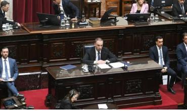 Moción de censura a Manuel Adorni: cómo funciona el mecanismo inédito que podría voltear al jefe de Gabinete