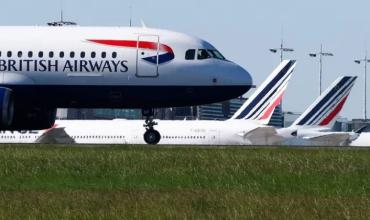 La explosión de un celular causó un incendio en pleno vuelo de Londres a Las Vegas