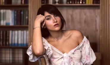 Condenan a 74 latigazos a una cantante iraní por dar un concierto virtual sin velo