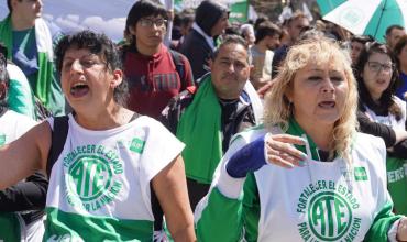 ATE prepara un boicot contra el Presidente y Adorni en su visita a Rosario por el Día de la Bandera