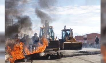 El presidente de Bolivia decretó el estado de excepción para desactivar los bloqueos de rutas