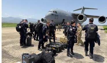 Estados Unidos refuerza el operativo militar de apoyo en Venezuela para colaborar en la asistencia tras los terremotos