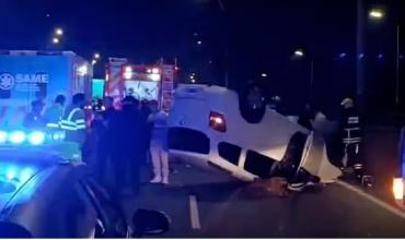 Un triple choque y vuelco en la avenida General Paz dejó al menos tres heridos