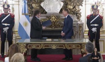 Santilli juró como jefe de Gabinete: hubo 14 gobernadores presentes y dirigentes del PRO