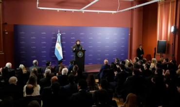 Javier Milei arengó a diputados y senadores y fijó las nuevas prioridades en el Congreso