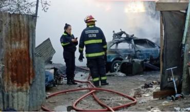 Incendio fatal en La Plata: murió una mujer y dos de sus hijos están en grave estado