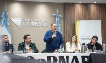 Quintela reunió a los municipios y lanzó nuevas acciones para fortalecer las políticas de niñez en La Rioja
