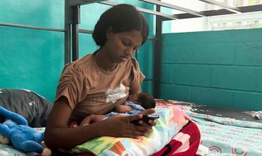 La estremecedora historia del bebé que nació entre los escombros tras el doble terremoto en Venezuela