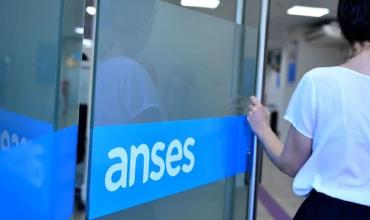 Jubilados: el Gobierno confirmó el bono de Anses para julio y cuánto cobran con el aumento