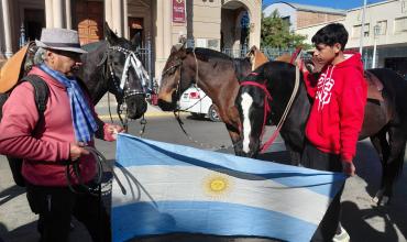Agrupaciones gauchas marcharon para reclamar por el robo y la faena clandestina de caballos