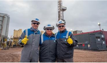 La jefa del FMI recorrió Vaca Muerta junto a Luis Caputo y al presidente de YPF
