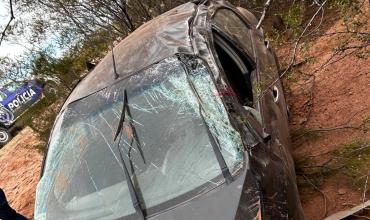 Investigan el vuelco de un automóvil en la Ruta Provincial 30 entre Chila y Tama