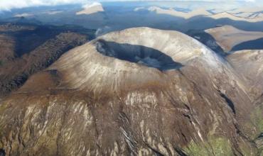 Tras el terremoto, el Volcán Puracé emite ceniza y gases en suroeste de Colombia: hay preocupación