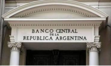 Para contener el dólar, el Banco Central redujo las compras de reservas al nivel más bajo en lo que va del año