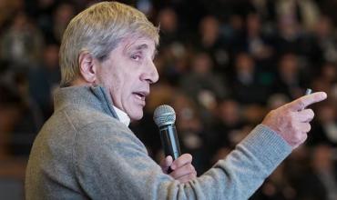 Diputados: el peronismo exigió interpelar a Caputo por los fondos viales y planteó coparticipar el impuesto a las provincias