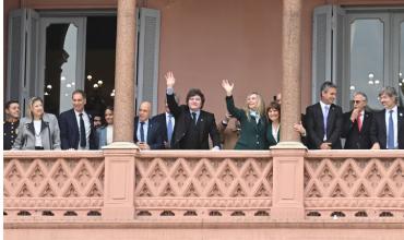 Milei vuelve a la Casa Rosada, las internas que crecen dentro del Gobierno y la jugada que prepara el Peronismo