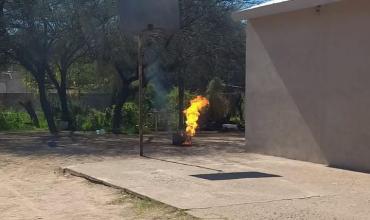 Una pérdida de gas provocó un principio de incendio y un hombre sufrió quemaduras en Catuna