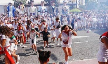 Al menos 50 heridos tras estallar varios cohetes entre la multitud en fiesta patronal en Navarra