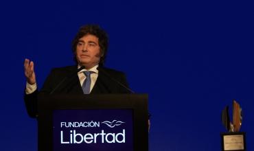 Javier Milei: “El gobierno de Macri se dejó correr por los que tiraron piedras, nosotros no lo vamos a hacer; no vamos a ceder un ápice en nuestras políticas”