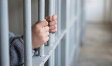 Ya se encuentra en vigencia el nuevo régimen penal juvenil : qué cambia con las penas, la detención y la baja de la edad de imputabilidad