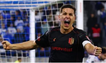 Carrillo renovó con Estudiantes: su contrato vencía a fin de año