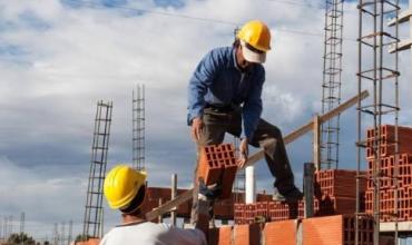 La construcción atraviesa una fuerte crisis en La Rioja y crece la preocupación por el empleo