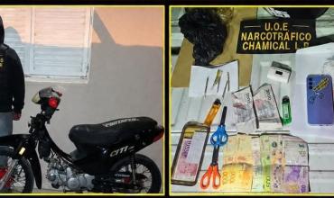 Dos hombres fueron detenidos por presunta venta de marihuana cerca de las estudiantinas en Chamical