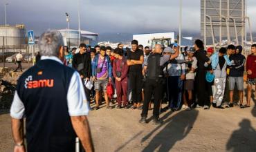 Así es el campamento para migrantes en Ceuta donde hubo estampidas: instalaciones precarias y sin terminar