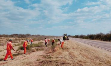 Vialidad Provincial realiza trabajos de mantenimiento y reparación en rutas y caminos de distintos departamentos