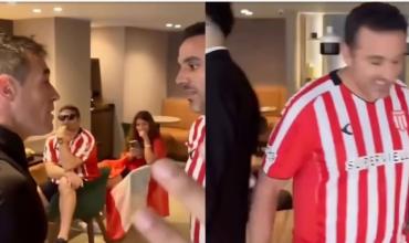 Hinchas de Estudiantes increparon a los árbitros antes de la final contra Rosario Central