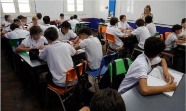 Aulas en crisis: el cierre de otro colegio porteño reaviva la inquietud por la caída de alumnos y las nuevas integraciones