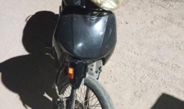 Chilecito: una adolescente sufrió una fractura expuesta tras caer de una moto en la Cuesta de Santa Florentina