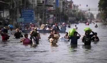 Bangkok fue declarada zona de desastre por graves inundaciones tras casi 48 horas de lluvias torrenciales