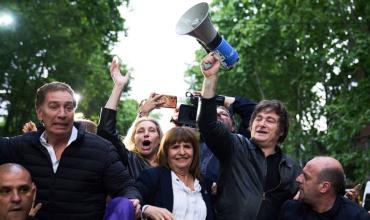 El Gobierno apuesta al efecto arrastre de Milei y busca blindar un punto clave de la reforma política