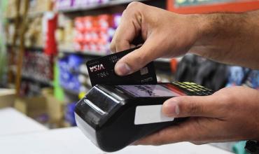 La morosidad familiar cayó por primera vez en dos años, pero subió la empresarial y el crédito no bancario