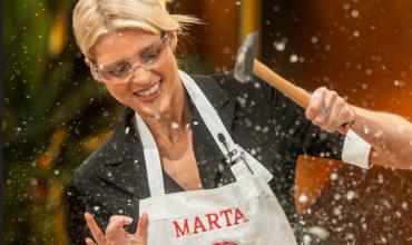 La reacción de Marta Fort tras sufrir un accidente en su debut en MasterChef